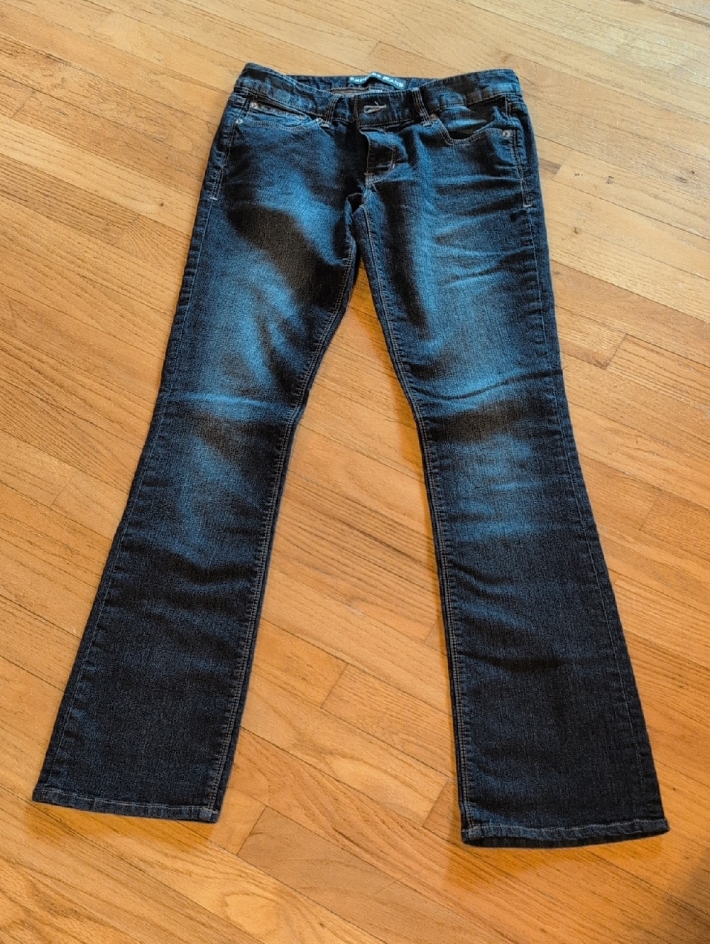 Women's Bootcut Jeans in Dark Indigo Wash